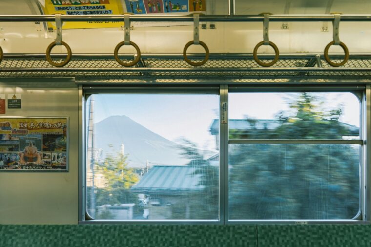 能の「せぬ隙」と、止まった画面